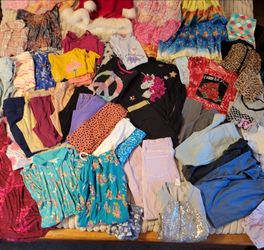 Girls Size 10-12 bundle of clothes. 60 items