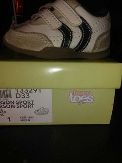 Baby boy tennis shoes