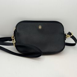 Tommy Hilfiger Yvette Slim Crossbody Bag