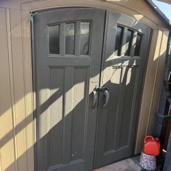 *Free Delivery* Lifetime Storage Shed Room