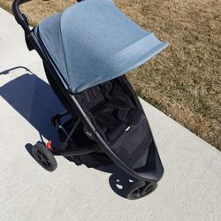 Thule Spring Stroller