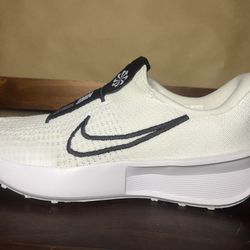 Pre-Owned Nike Interact Run EasyOn Shoes -for Women- White And Black - Excellent Condition - Size7 