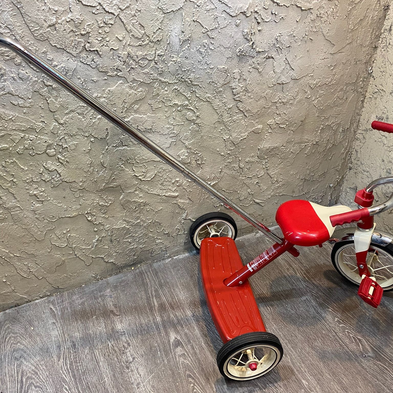 Radio Flyer Classic Red Steel Dual Deck Tricycle See My Items for Sale in Fort Lauderdale FL OfferUp
