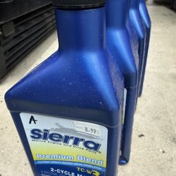 Sierra Premium Blend 2 Stroke 2 Cycle Boat Outboard Oil Pint