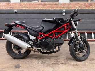 Ducati Monster 695 Motorcycle