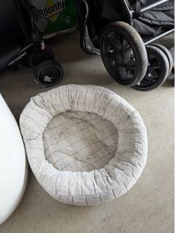 Cat bed