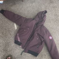 Women L Canada Goose 