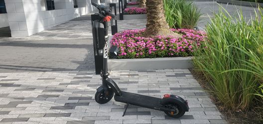 GO TRAX G4 ELECTRIC SCOOTER
