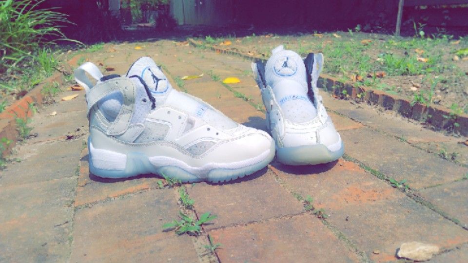 Nike Jumpman Two Trey