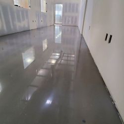 Epoxy And Concrete Polish