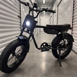 750 Watt Electric E-Bike, 35Mph, Miami Style, 20x4.0 Fat Tire 