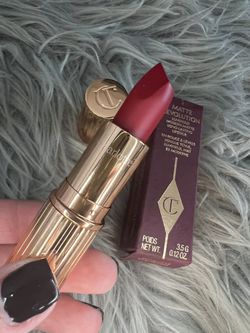 CHARLOTTE TILBURY LIPSTICK