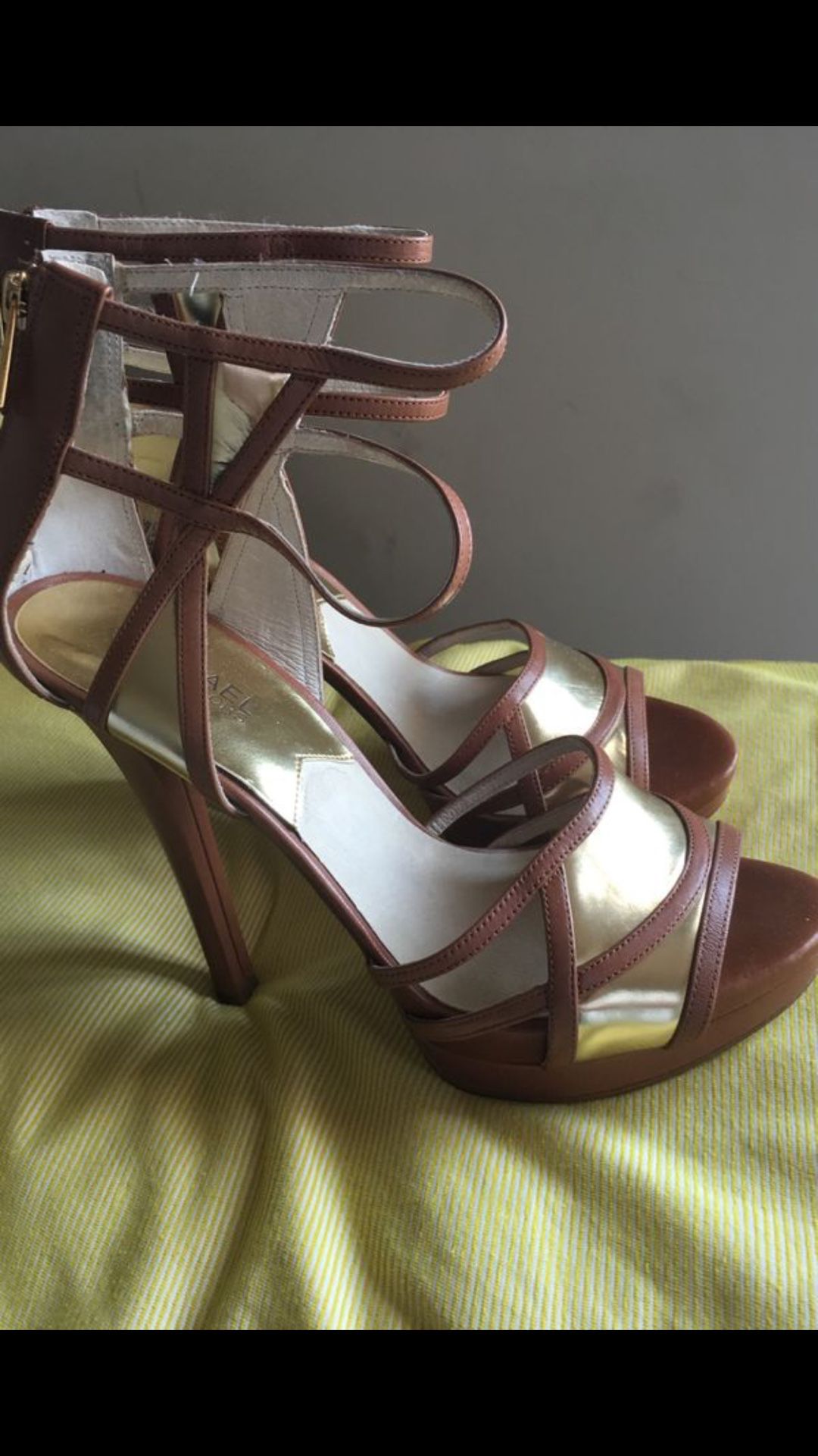 Women’s Michael Kors Leather Heels (Size 9 1/2)