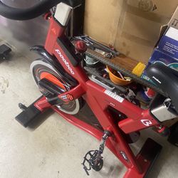 1 Indoor Bike New $45