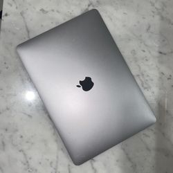 MacBook Pro (13”, 2017, Two Thunderbolt, 3 Ports) 