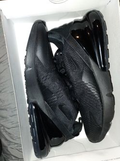 Nike Air Max 270