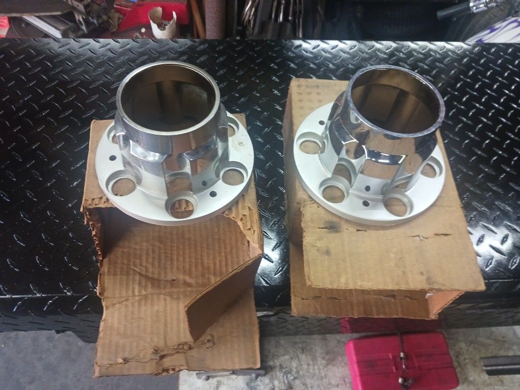 GM 4x4 Center Caps 1(contact info removed)