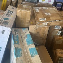 Huge Lot Garage Sale