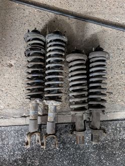 90-93 Integra shocks struts