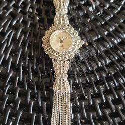 Cardini Quartz Watch