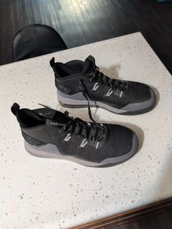 Steel toe shoes