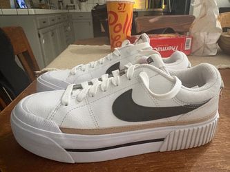 Nike Court Legacy Lift Platform Sneakers