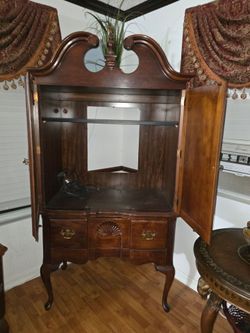 Entertainment Armoire