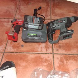 Dos Driles Nuevos 200 Dolares Con Batería Y Cargador Incluido