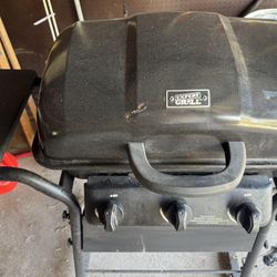 Propane grill like new one-year-old
