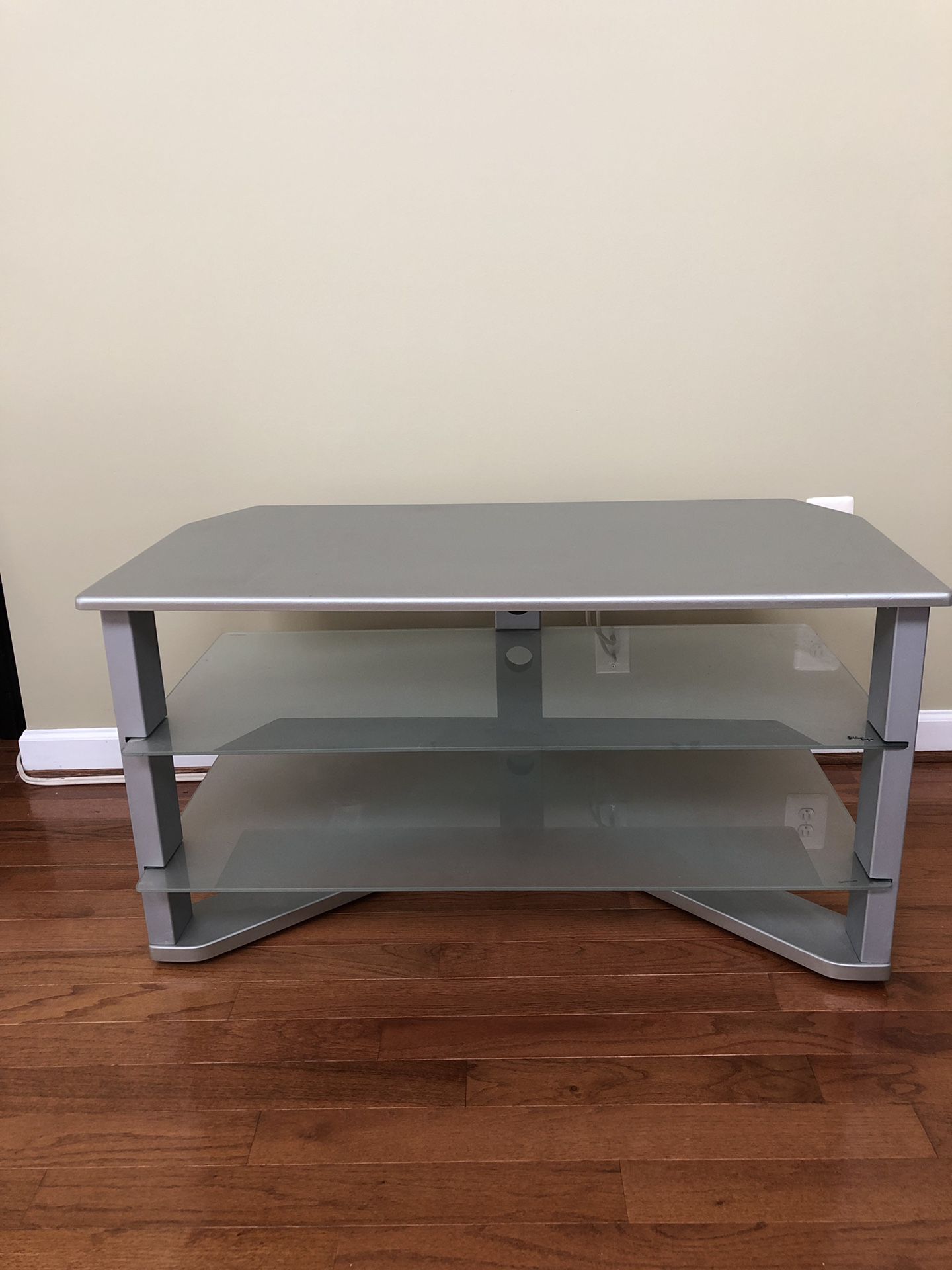 Z Line TV stand Fits TV’s up to 50 Inch!