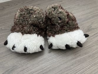 Great Wolf Lodge Wolf Slippers - kids