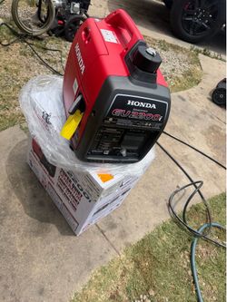 Honda 2200-Watt Remote Stop/Recoil Start Bluetooth Super Quiet Gasoline Powered Inverter Generator with Advanced CO Shutdown
