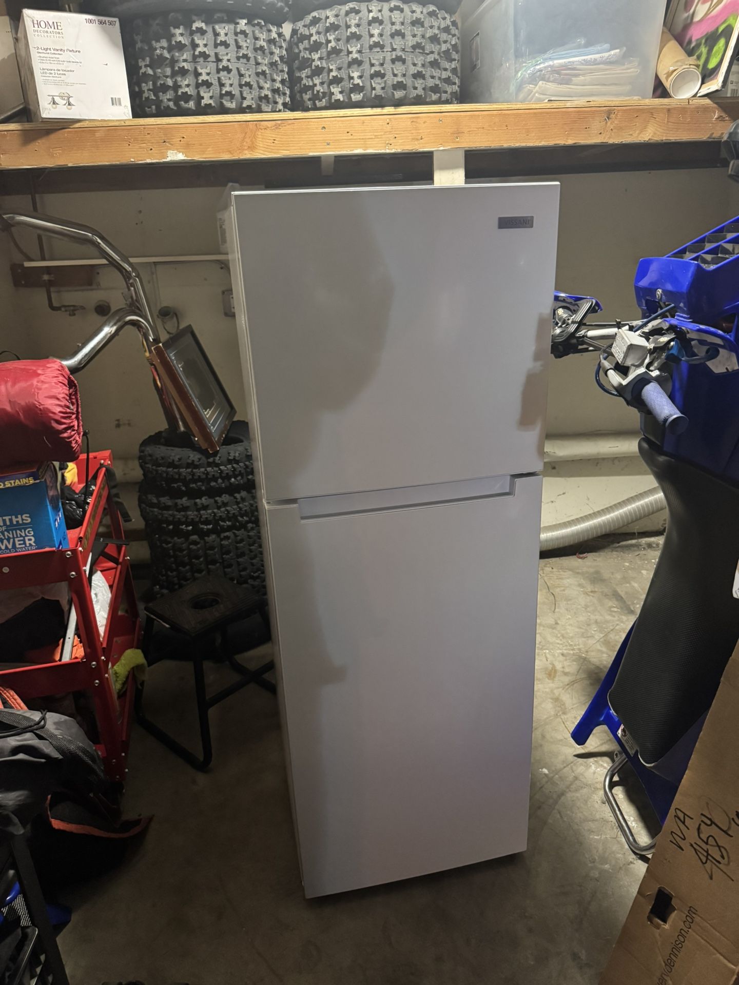 Vissani Said Is 10.1 cu. Ft. Top Freezer