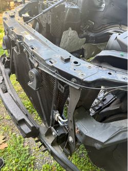 2014-2021 jeep grand Cherokee radiator and radiator support