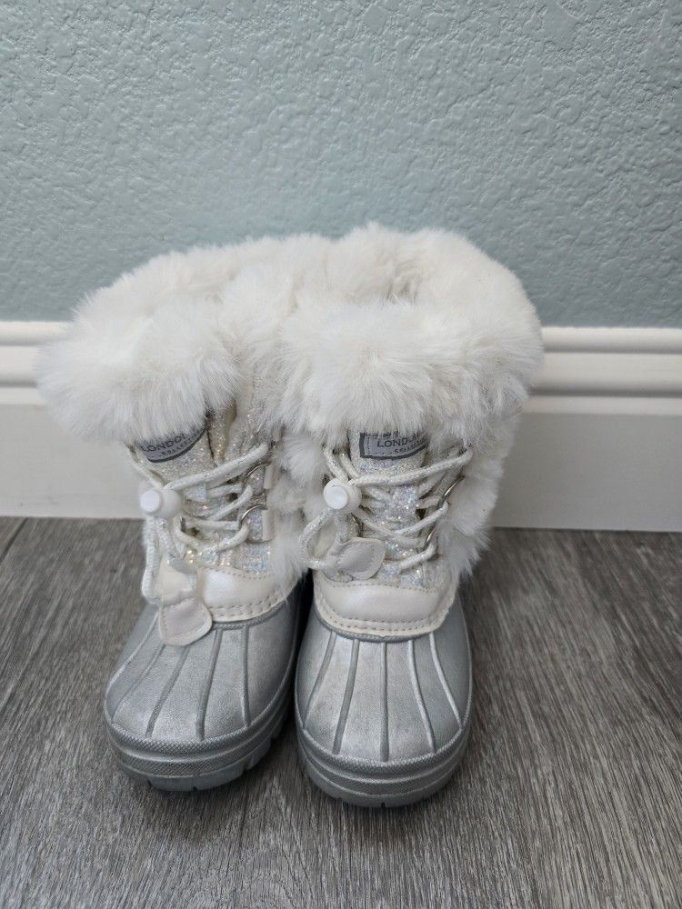 Toddler snow/winter boots