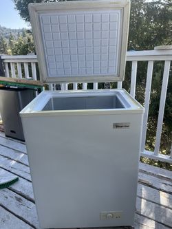 Magic Chef Freezer