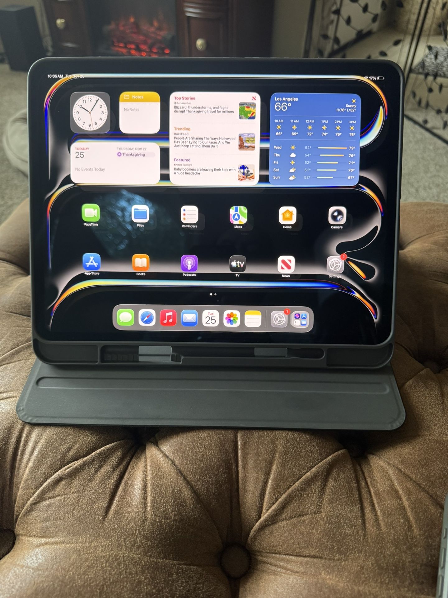 iPad Pro 13" M 4 Chip Dark Grey 256 GB WiFi +Cellular  ATT