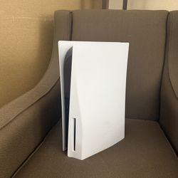 PS5 1TB (Disc Version)