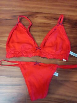 Red Lace Bralette and Thong Set sz m