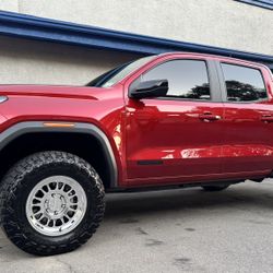 Method Mr 318 Chrome 17x8.5 6x139.7 +0 Offset With Toyo R/T Trail 285/70R17 Tires🔥🔥🔥