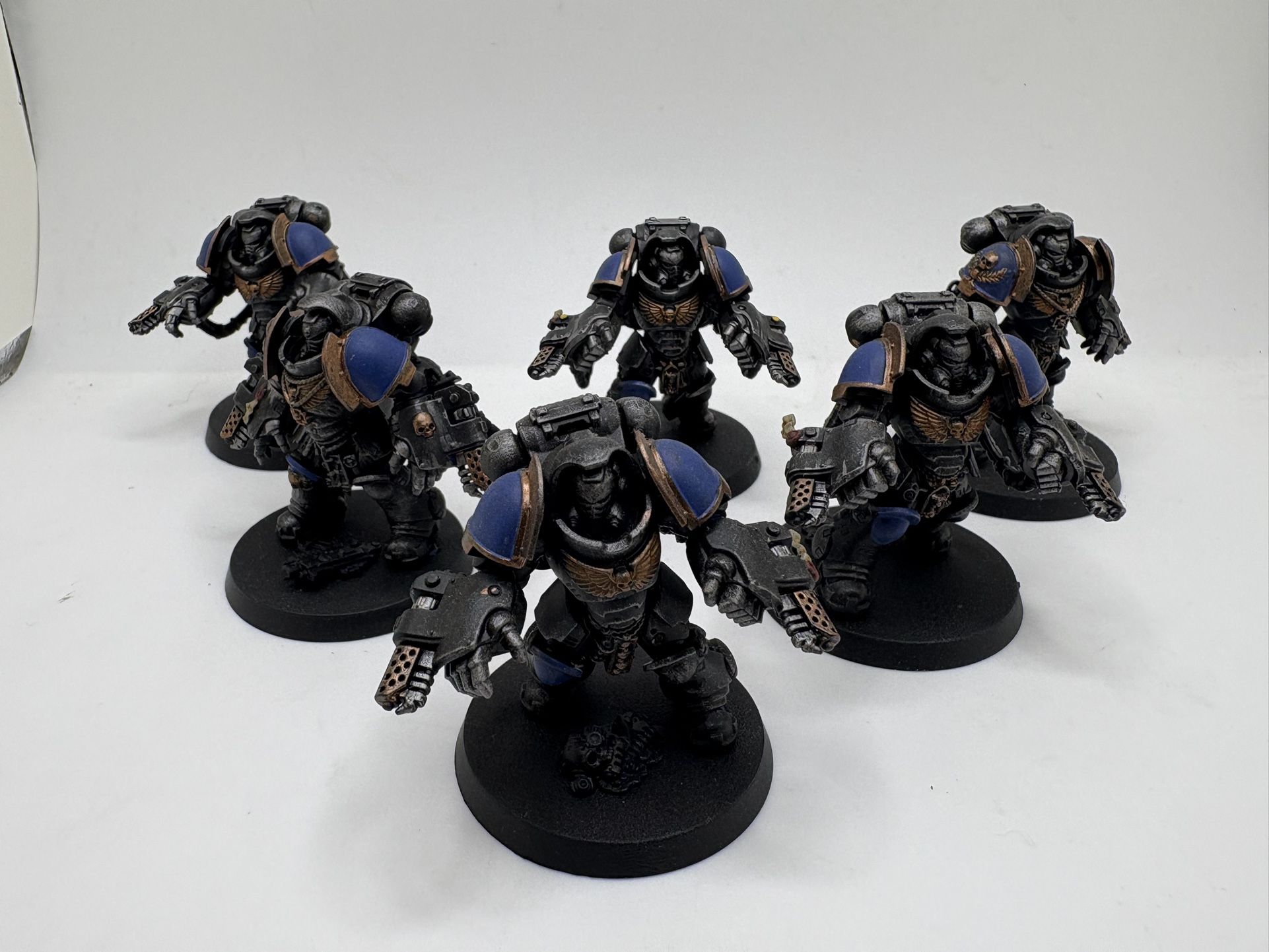 Warhammer 40K Space Marine Primaris Aggressors - Squad of 6 painted 