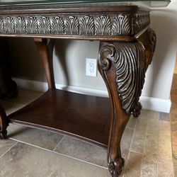 Decorative table/end Table