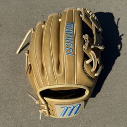 Marucci Baseball Glove
