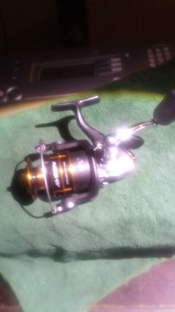Fishing reel