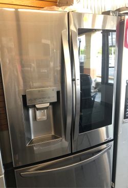 Refrigerator touch screen