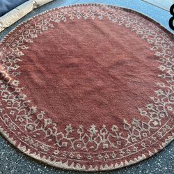 Pottery Barn Desa Bordered Hand-Tufted Wool Rug Round