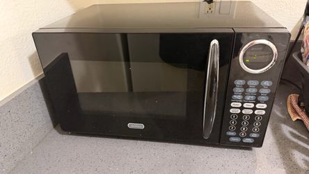 Sunbeam Black Digital Microwave