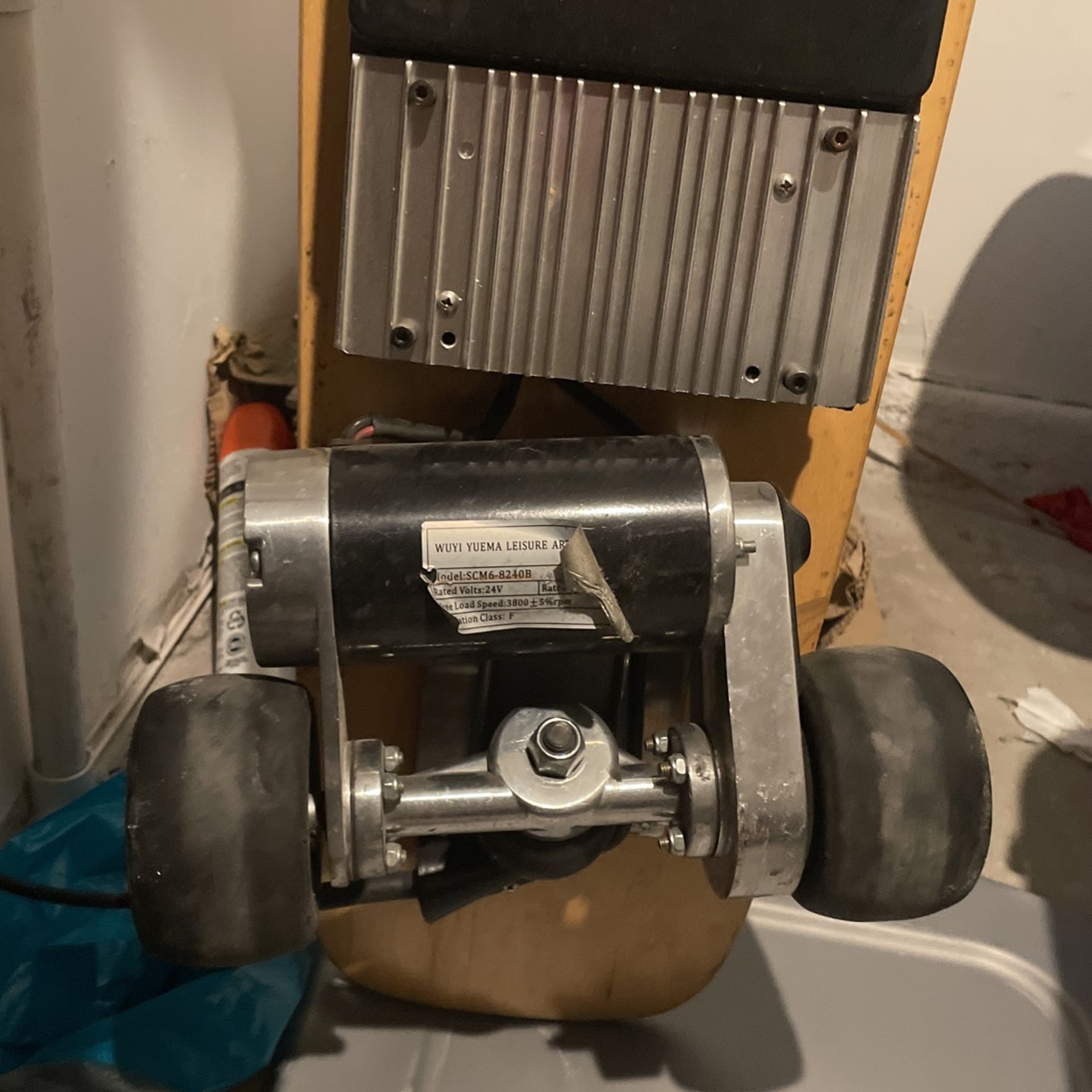 Electric Skateboard