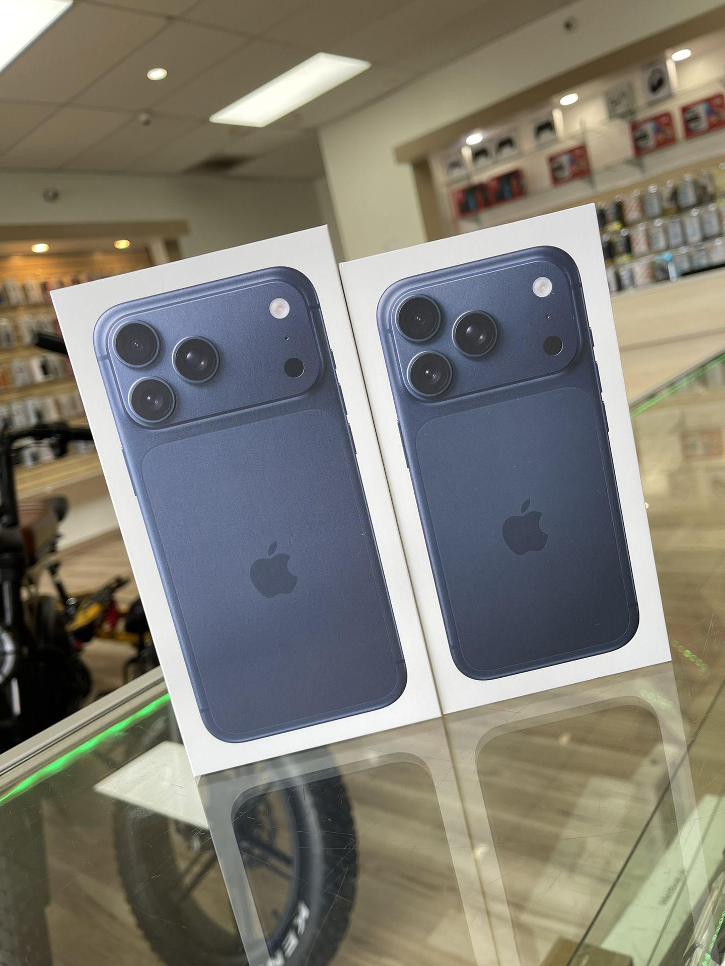 iPhone 17 Pro + 17 Pro Max Deep Blue 256GB Any Carrier! Brand New! Finance It Today No Credit Needed! $10 To $99 Down To Take It Home!