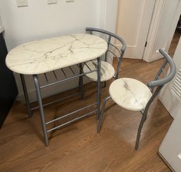 Modern Dining Table with 2 Chairs